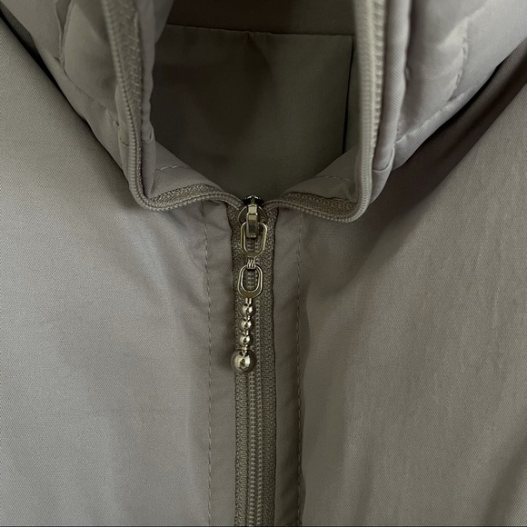 Cozy Stylish Puffer - Picture 5 of 5